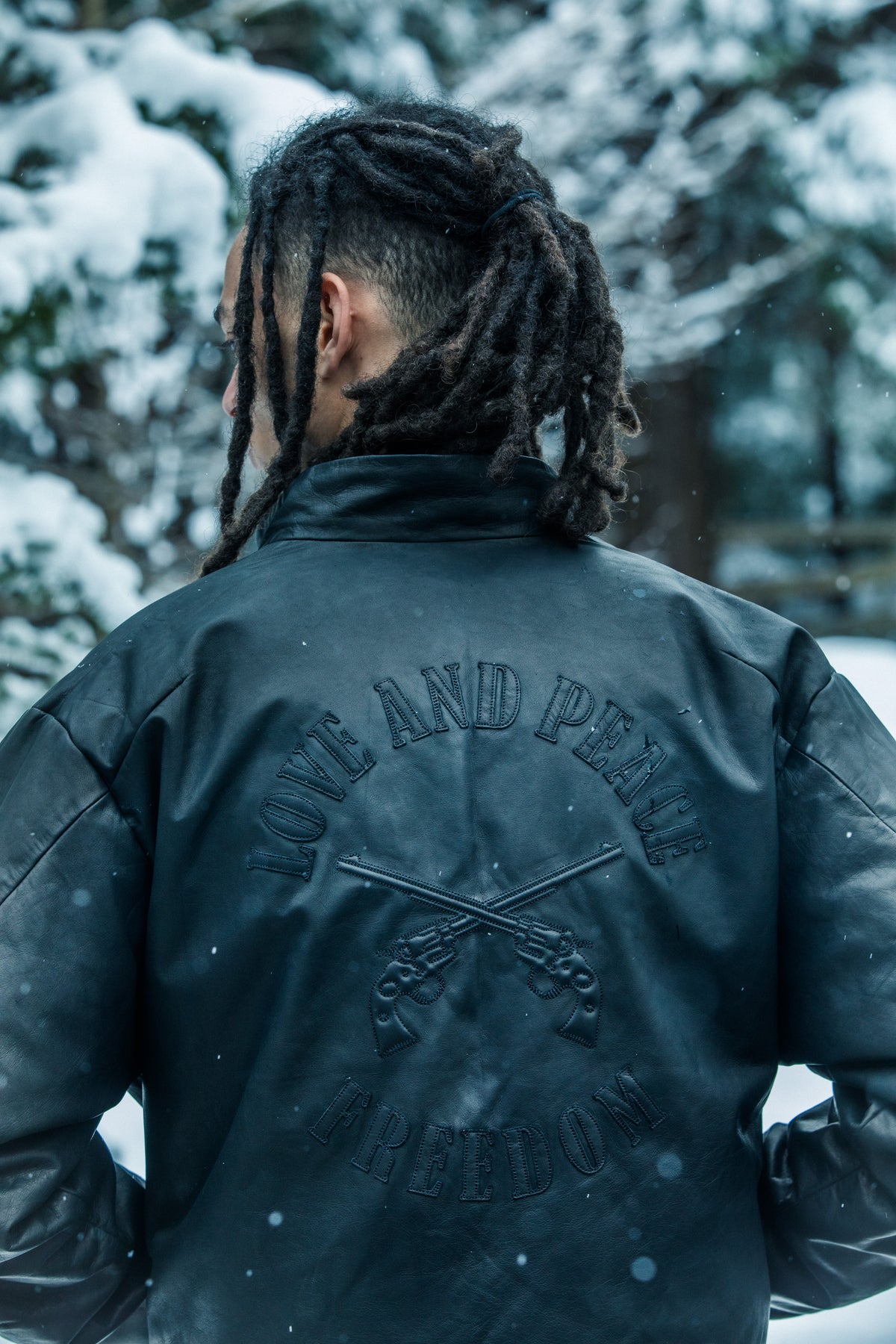 COW LEATHER ZIP PUFFER JACKET / BLACK