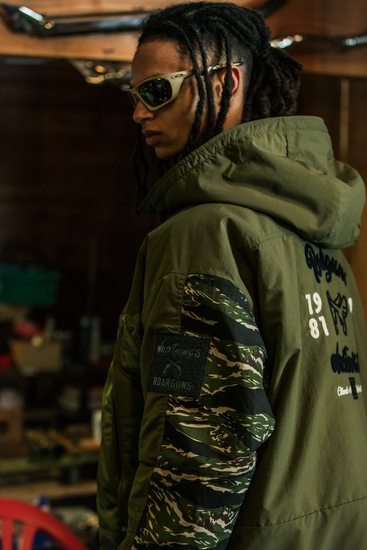 roarguns × WILD THINGS SHORT MONSTER PARKA (CHAIN STITCH)  / KHAKI