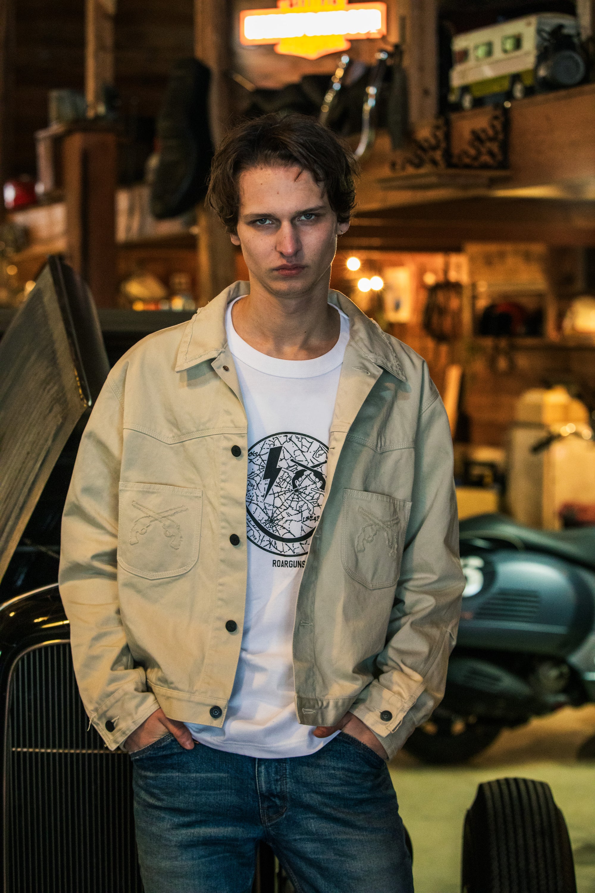 Load image into Gallery viewer, COTTON SATIN SHORT JACKET / OFF WHITE