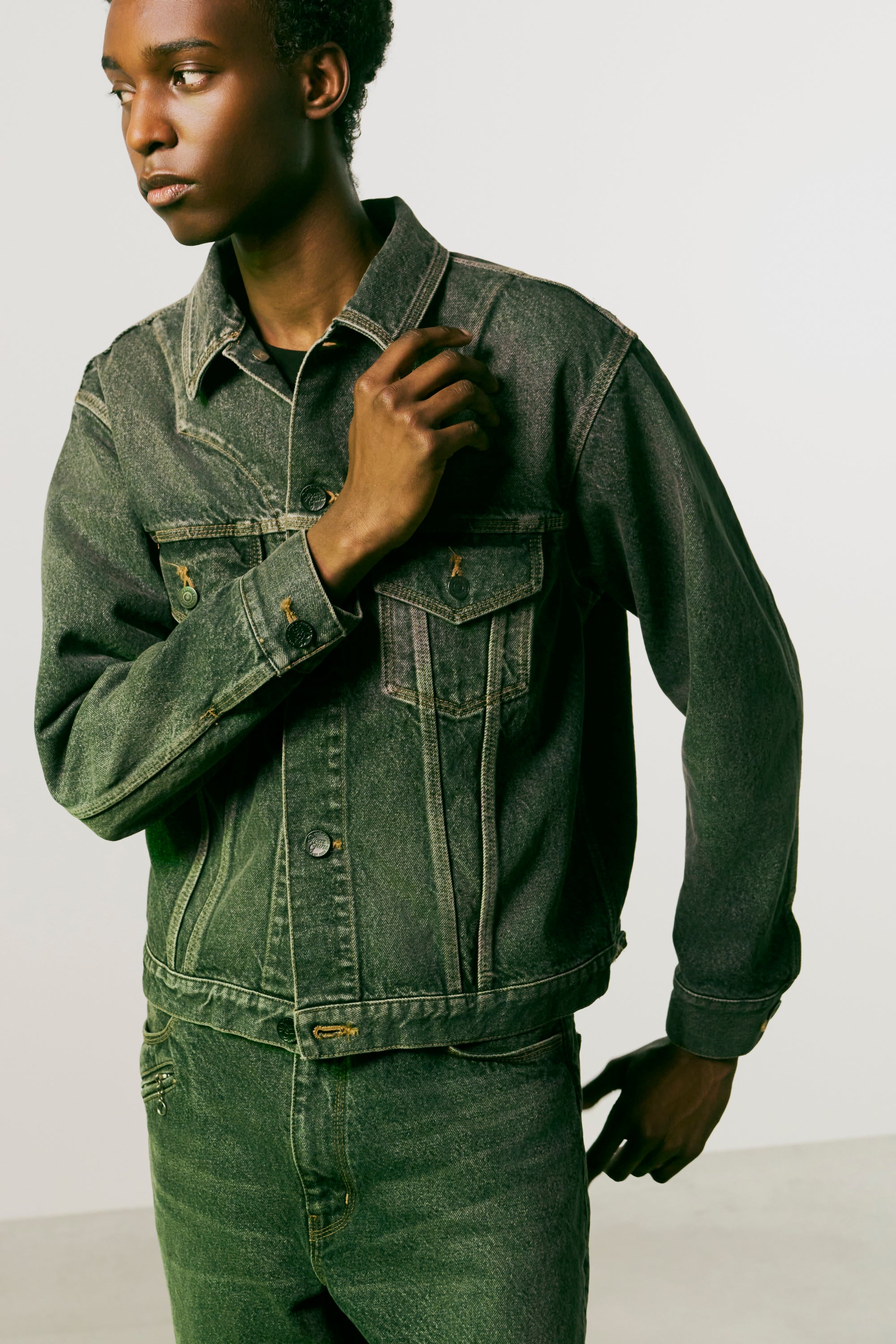 画像をギャラリービューアに読み込む, STONE BIO CRYSTAL DENIM PANTS  / BLACK