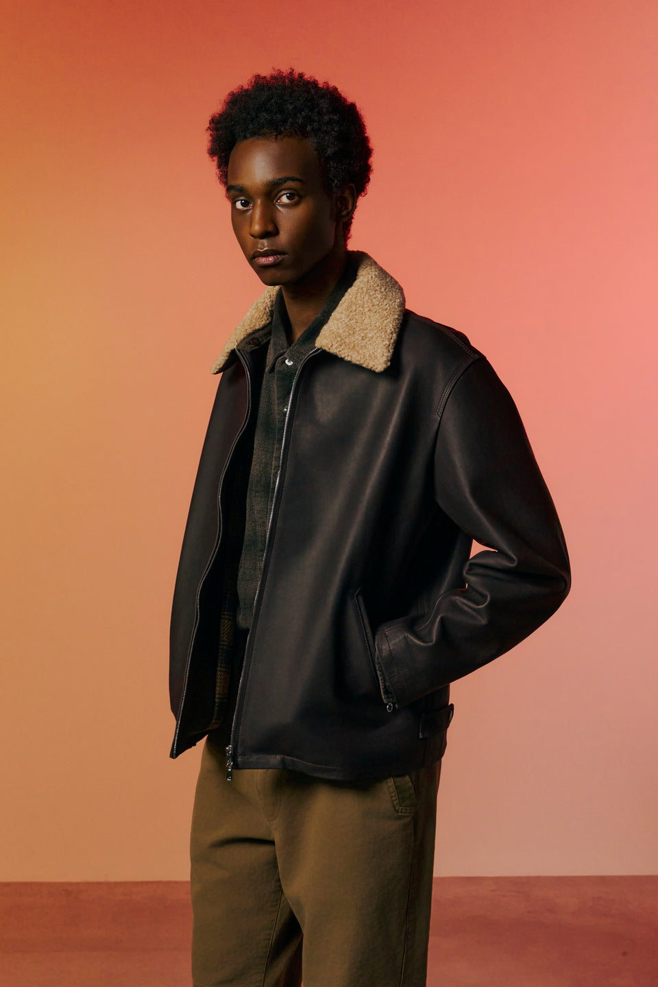 画像をギャラリービューアに読み込む, OIL WAX LEATHER JACKET / BLACK