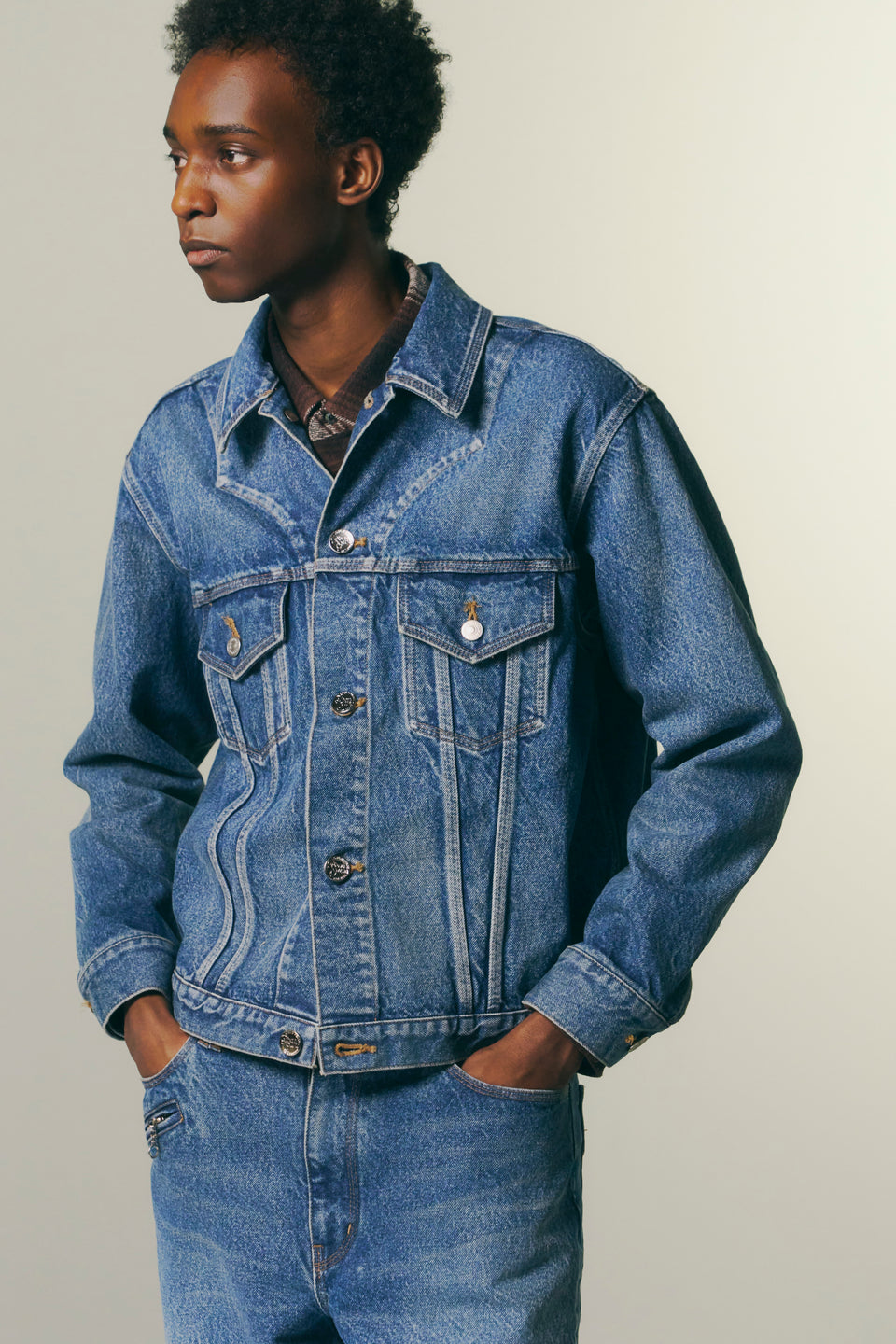 画像をギャラリービューアに読み込む, STONE BIO CRYSTAL DENIM PANTS  / INDIGO