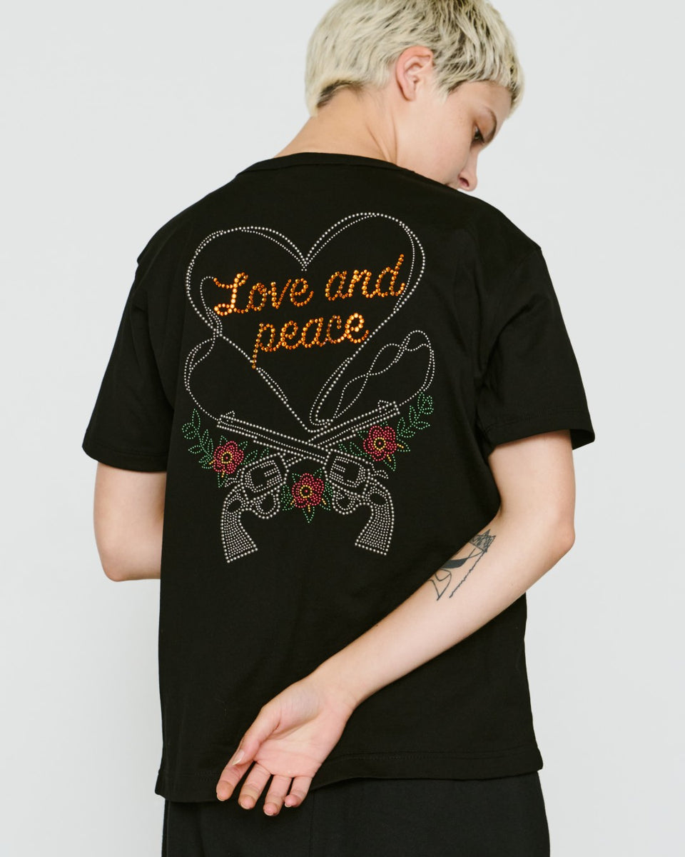 画像をギャラリービューアに読み込む, WOMENS HEART CROSSGUN T-SHIRT / BLACK