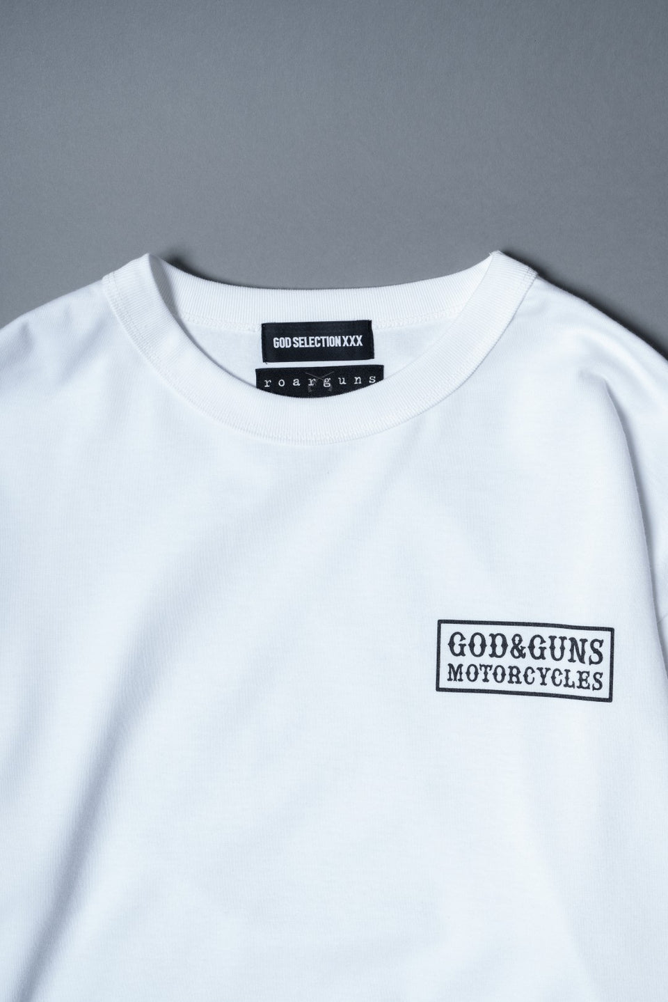 Load image into Gallery viewer, CIRCLE LOGO LAYERED T-SHIRT / WHITE