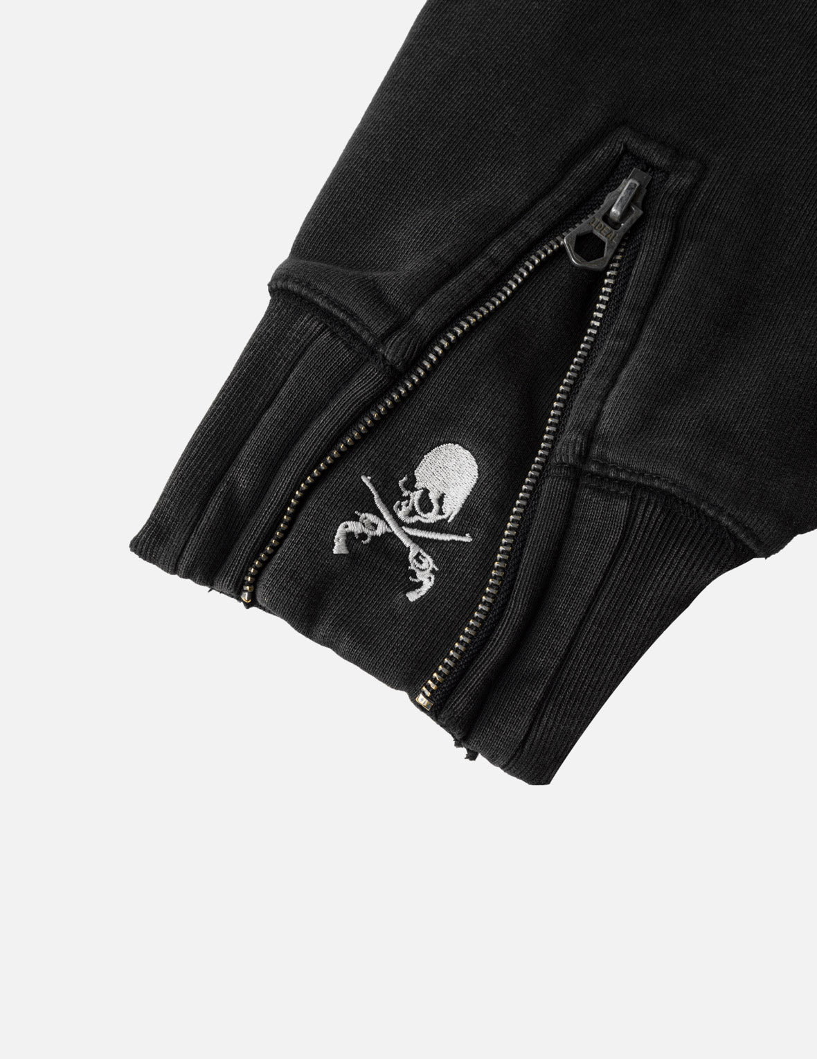 EVISU x mastermind JAPAN x roarguns SKULLGUNS DAICOCK AFTERHOOD SWEATSHIRT