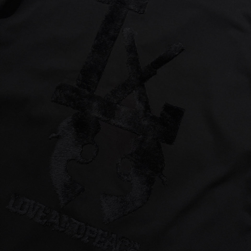 Load image into Gallery viewer, LA FUR PRINT L/S T-SHIRT / BLACK*BLACK