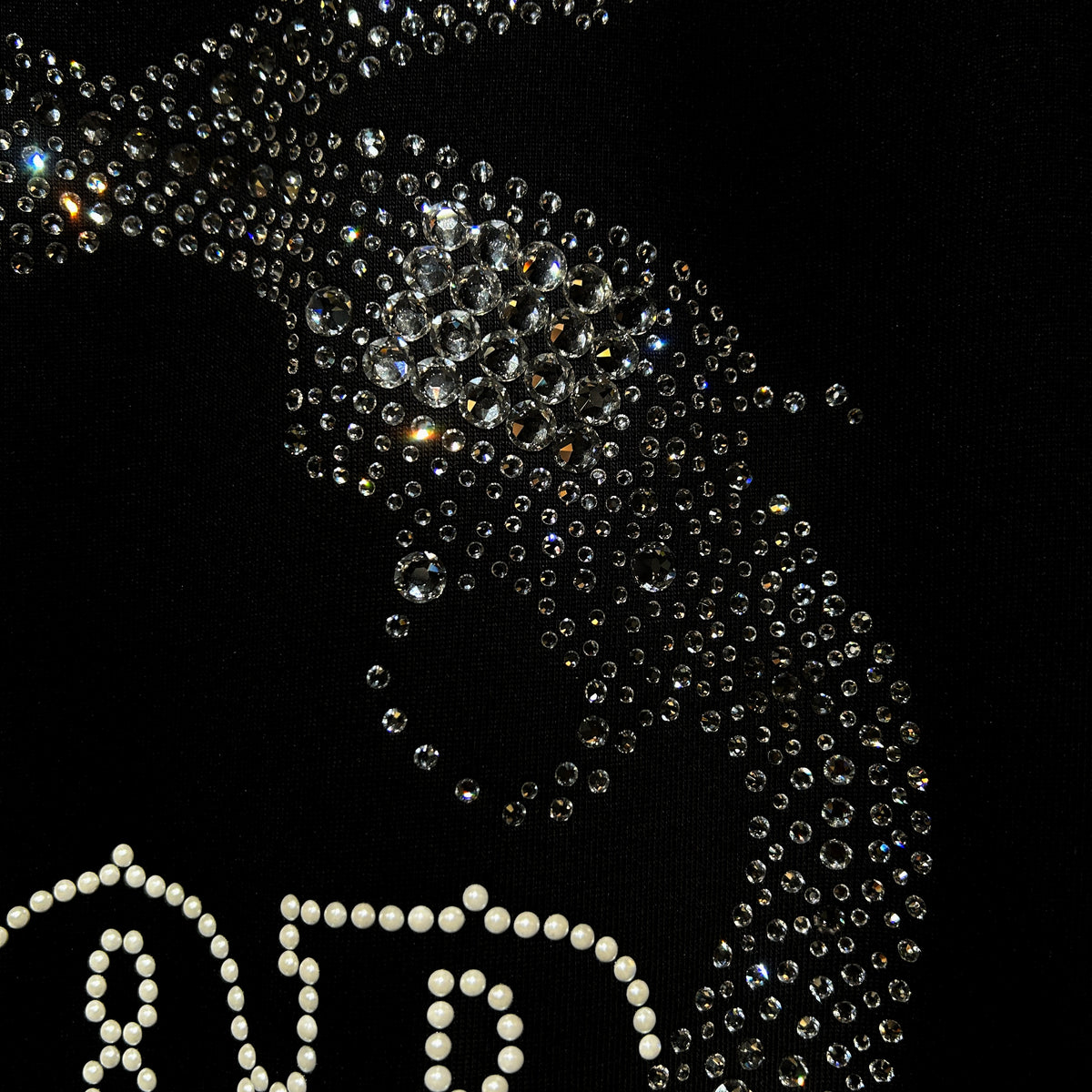 CRYSTAL CROSSGUN GOD BLESS T / BLACK