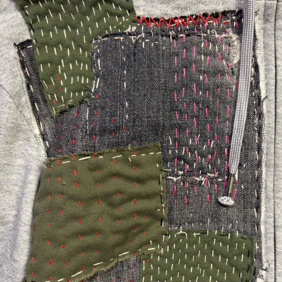 将图片加载到图库查看器，JunAle SASHIKO FLEECY HOODIE FIRE PATTERN / GRAY