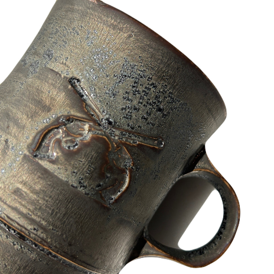 画像をギャラリービューアに読み込む, SHIRO HAMANAKA CROSSGUN MUG *DEBOSS / ASH BLACK