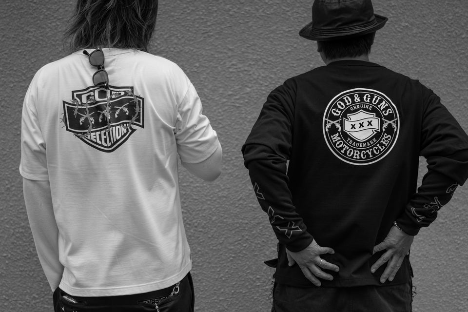 将图片加载到图库查看器，CIRCLE LOGO LAYERED T-SHIRT / BLACK