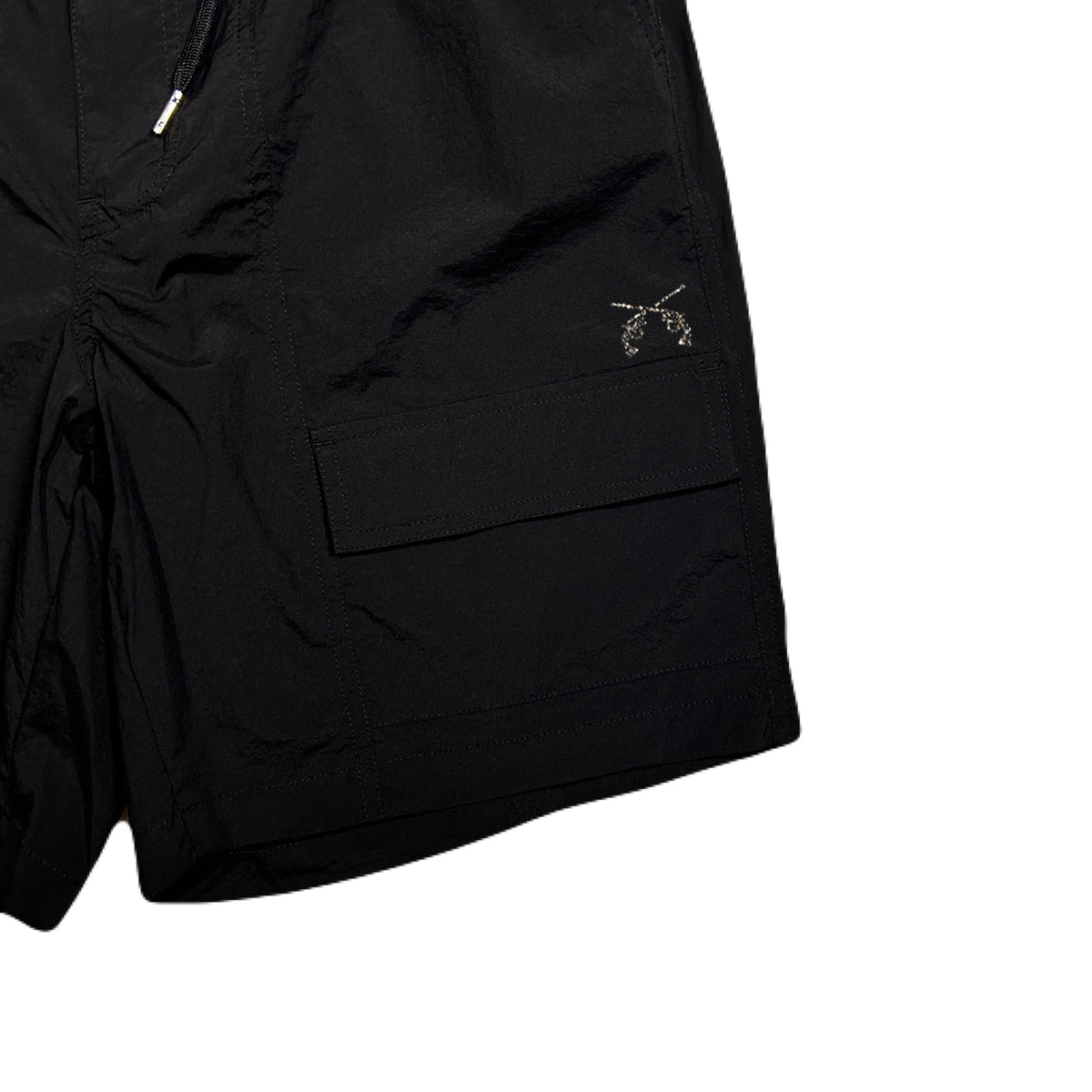 DRY NYLON SHORTS CRYSTAL / BLACK