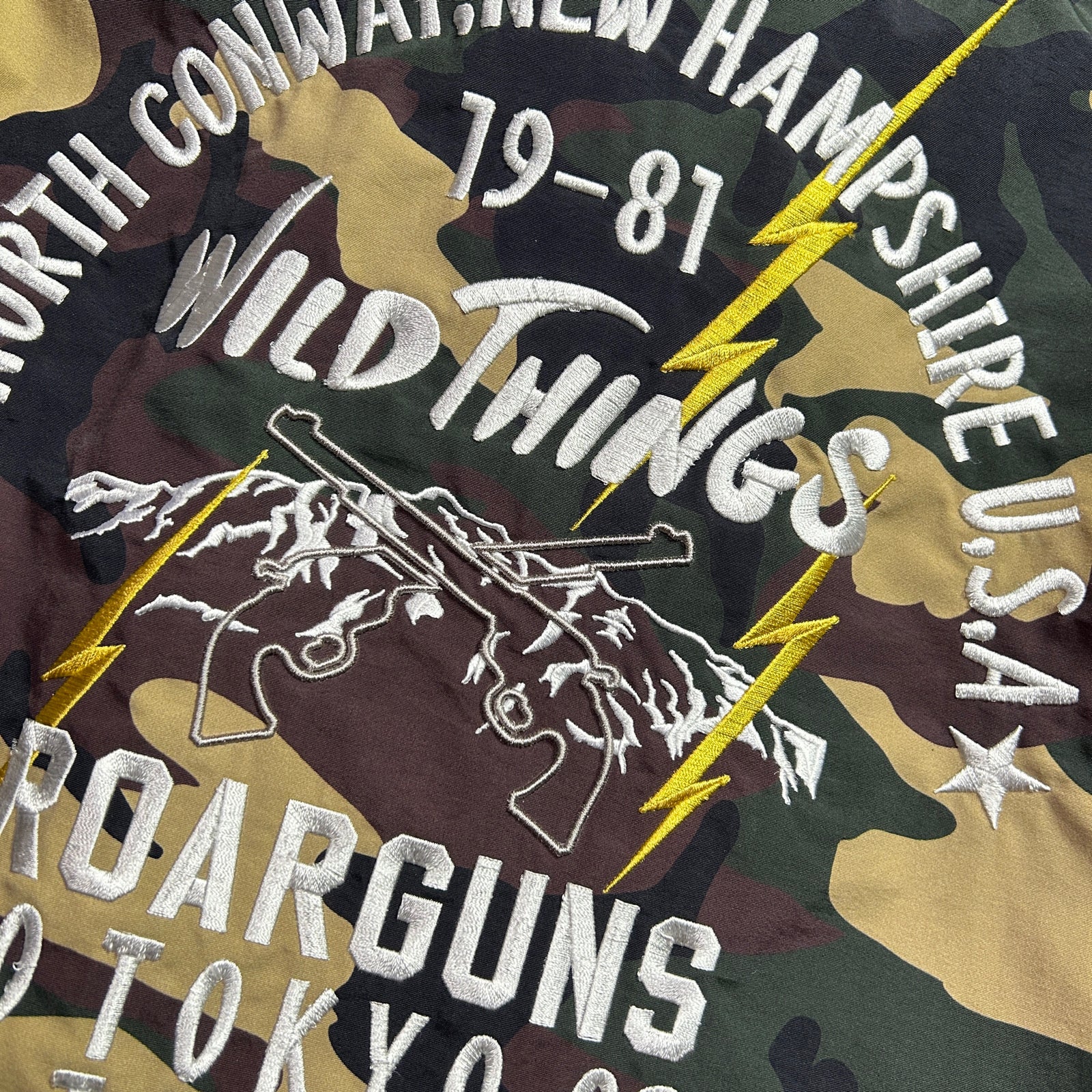 画像をギャラリービューアに読み込む, WILD THINGS DENALI JACKET COLOR EMBROIDERY / CAMO