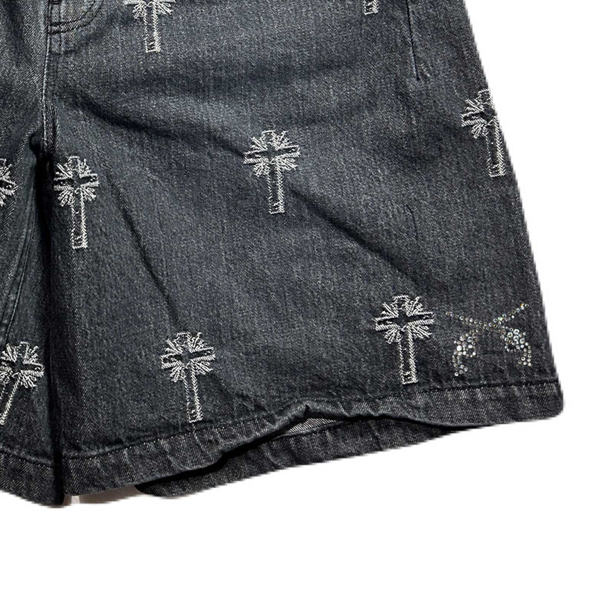 CROSS JACQUARD DENIM SHORTS / BLACK