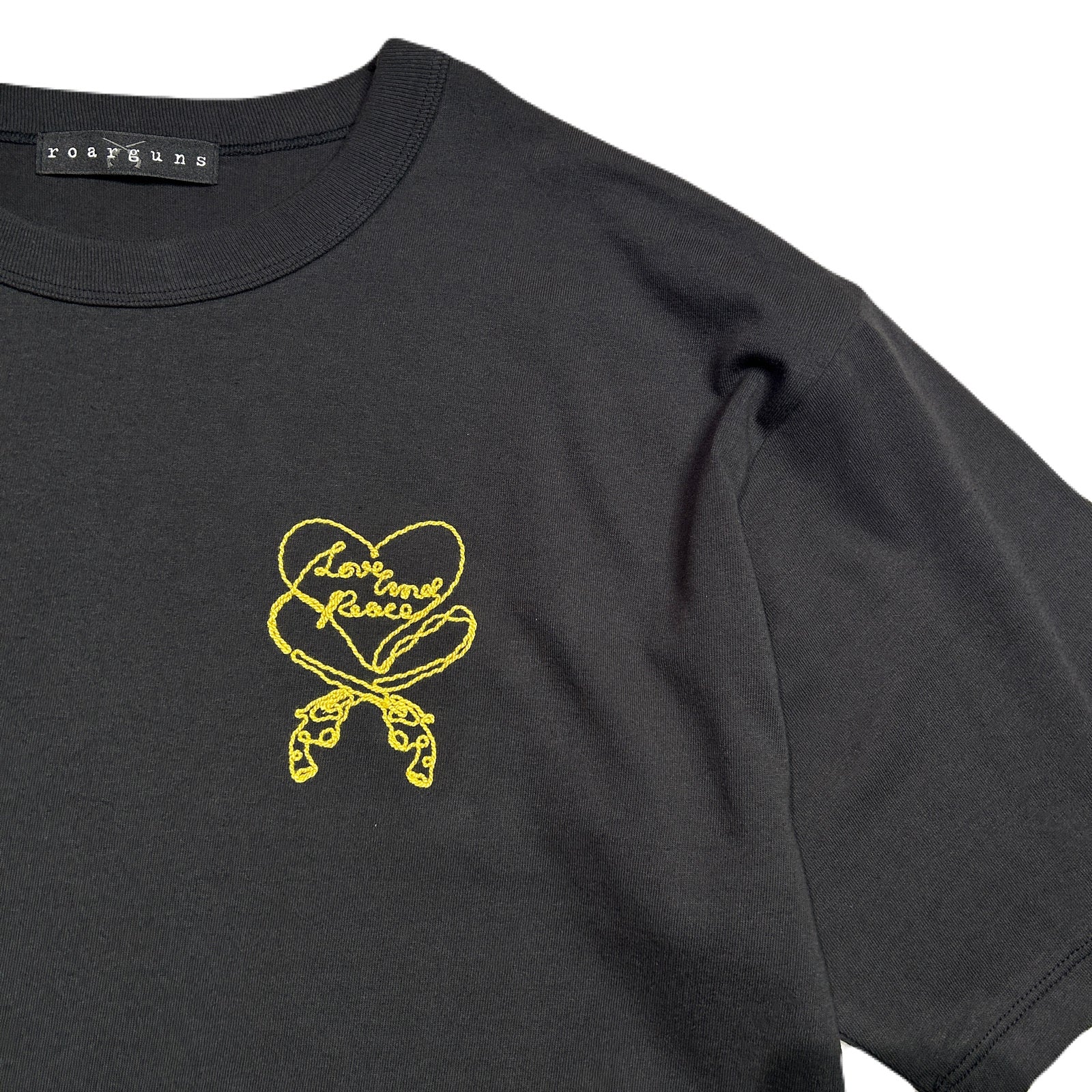 将图片加载到图库查看器，HEART CORD EMBROIDERY T-SHIRT / BLACK*YELLOW