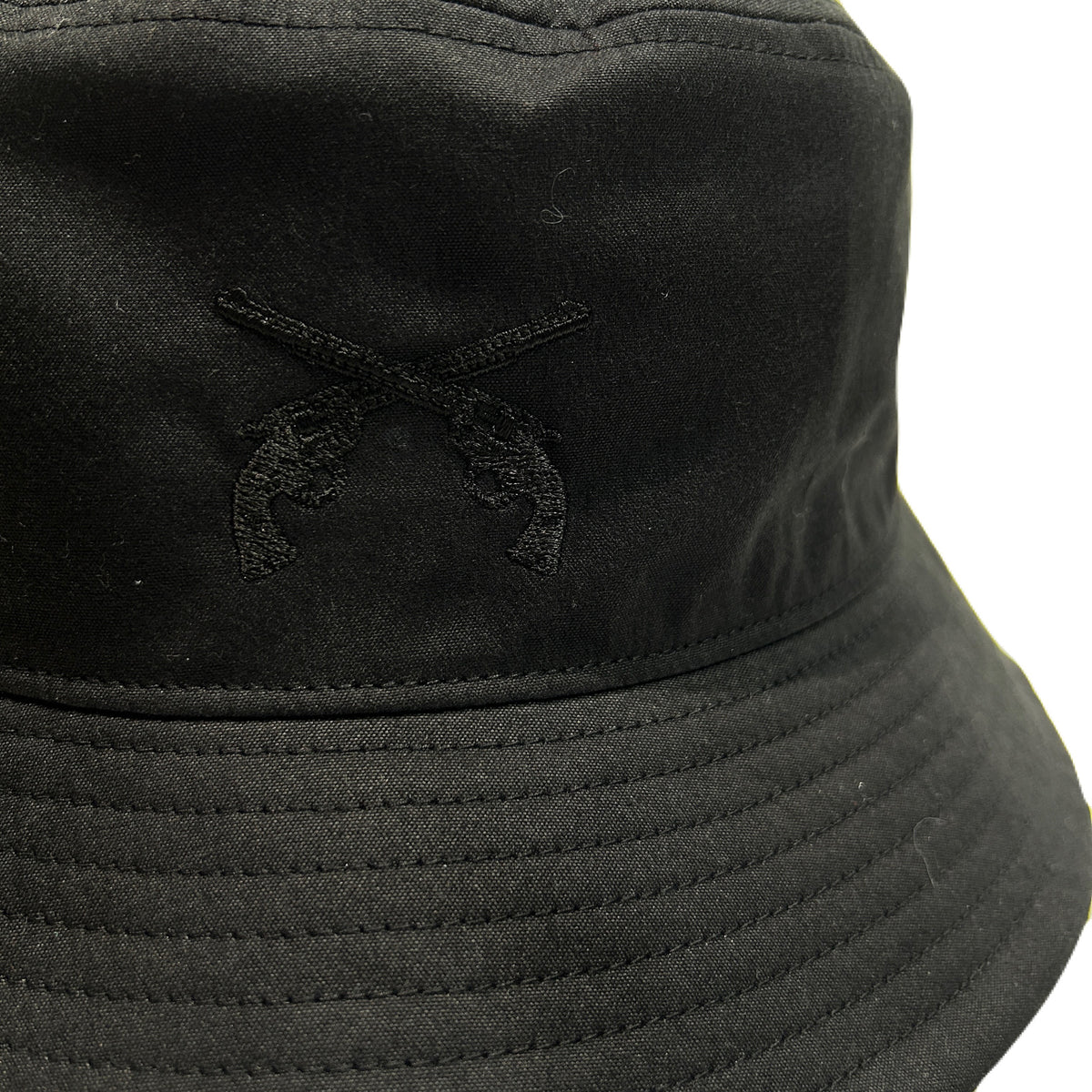 CROSSGUN EMBROIDERY HAT / BLACK