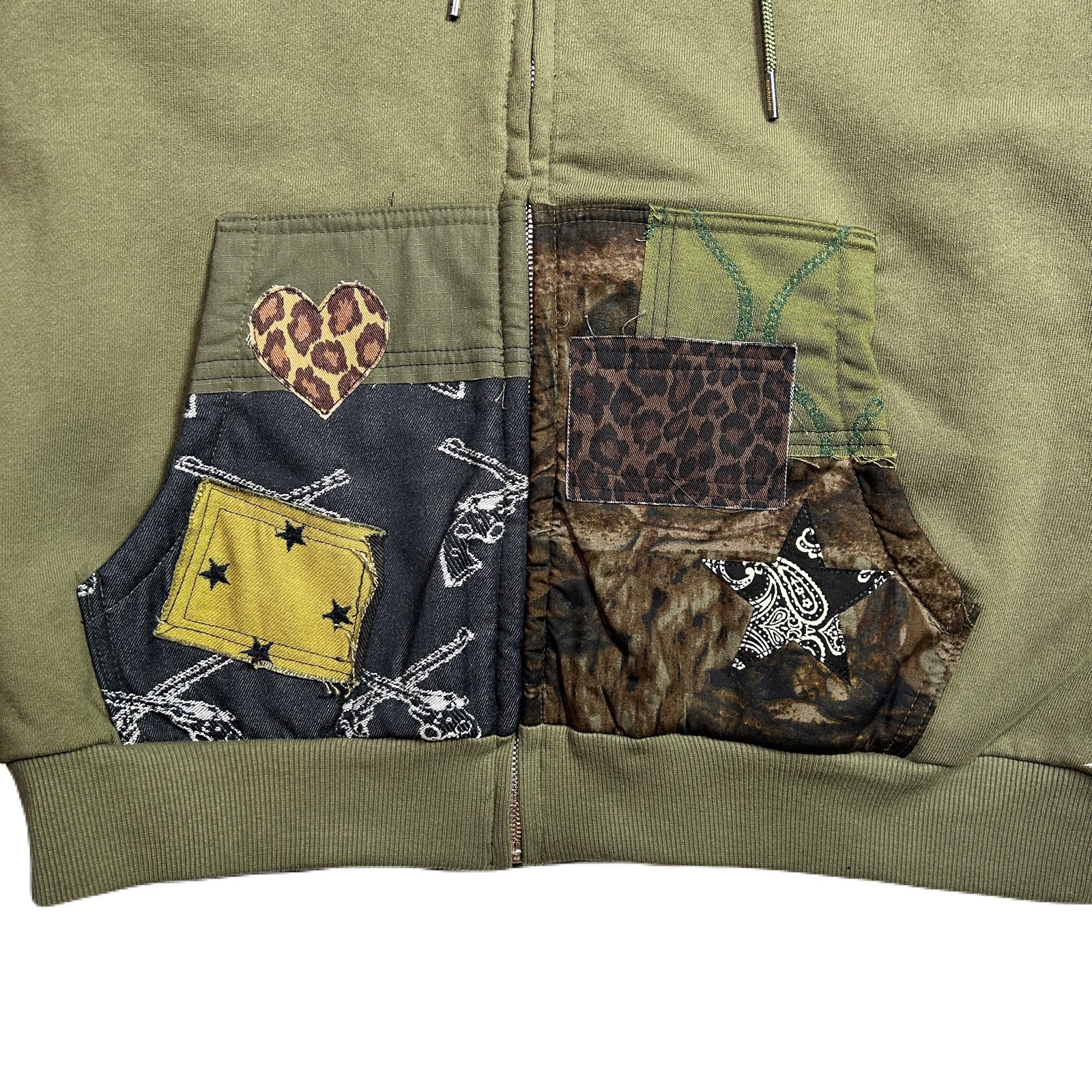 Load image into Gallery viewer, PATCH WORK REMAKE HOODIE / KHAKI