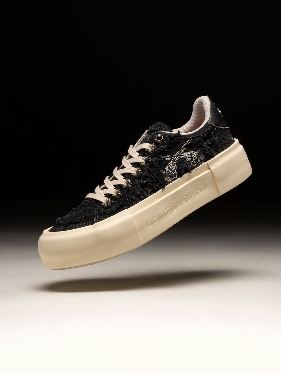 将图片加载到图库查看器，MATNUT x roarguns SNEAKERS / BLACK*WHITE