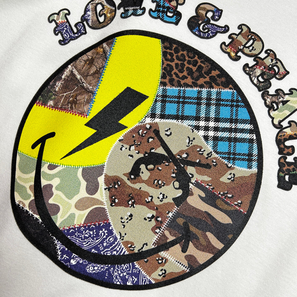 画像をギャラリービューアに読み込む, PATCHWORK SMILE T-SHIRT / WHITE
