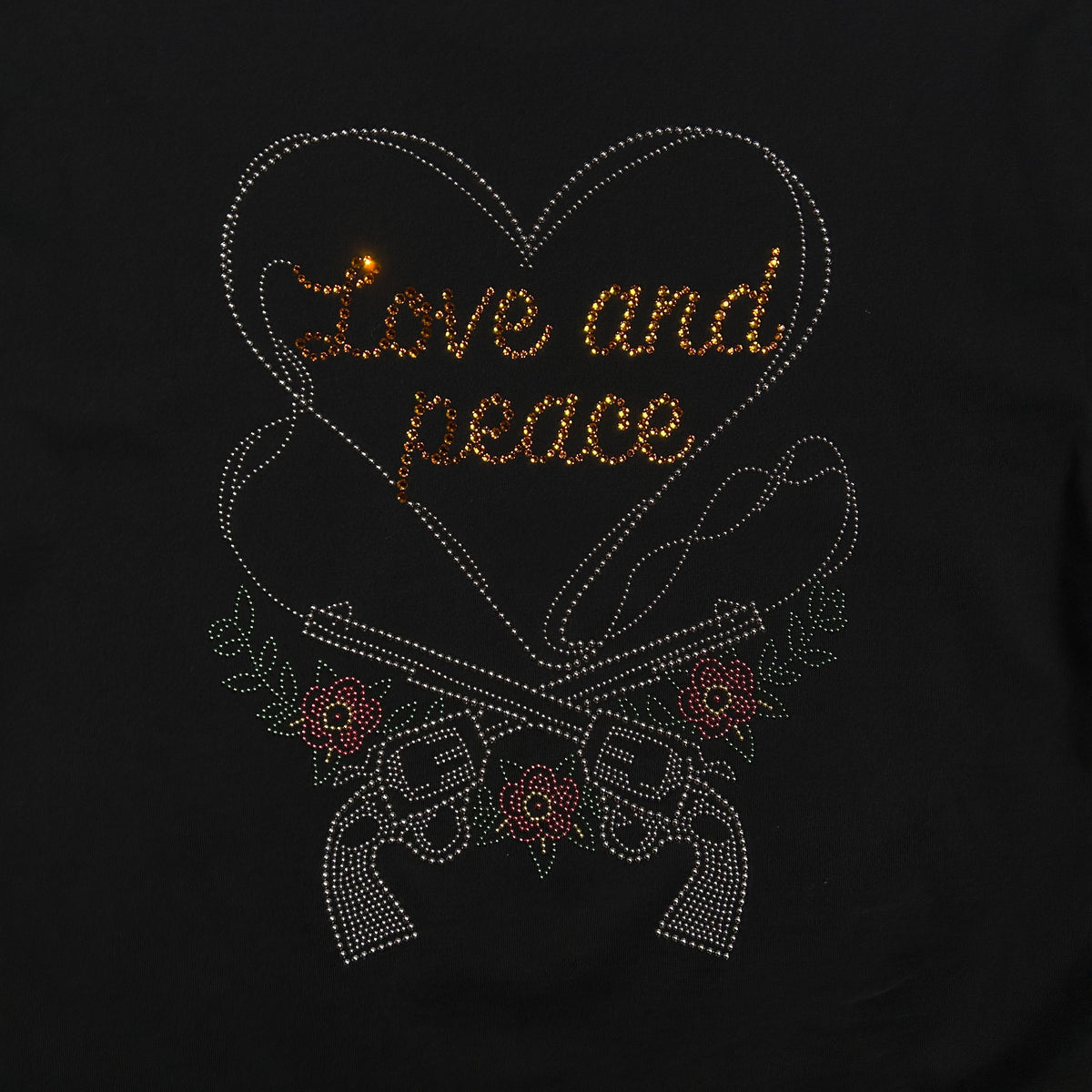 WOMENS HEART CROSSGUN T-SHIRT / BLACK