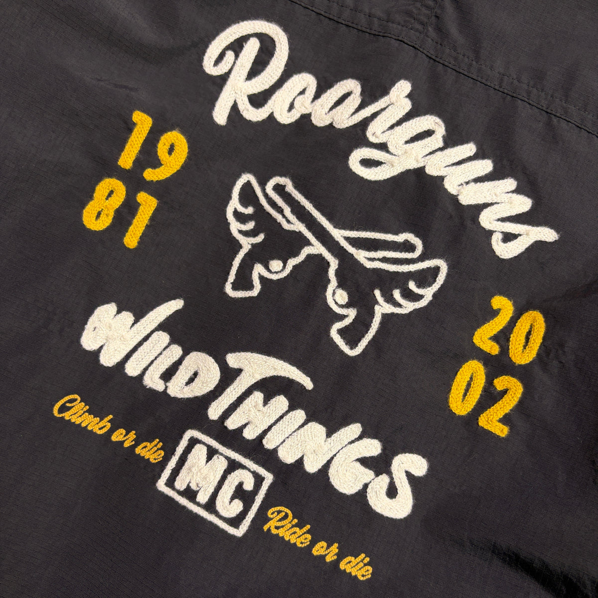 roarguns × WILD THINGS SHORT MONSTER PARKA (CHAIN STITCH) / BLACK
