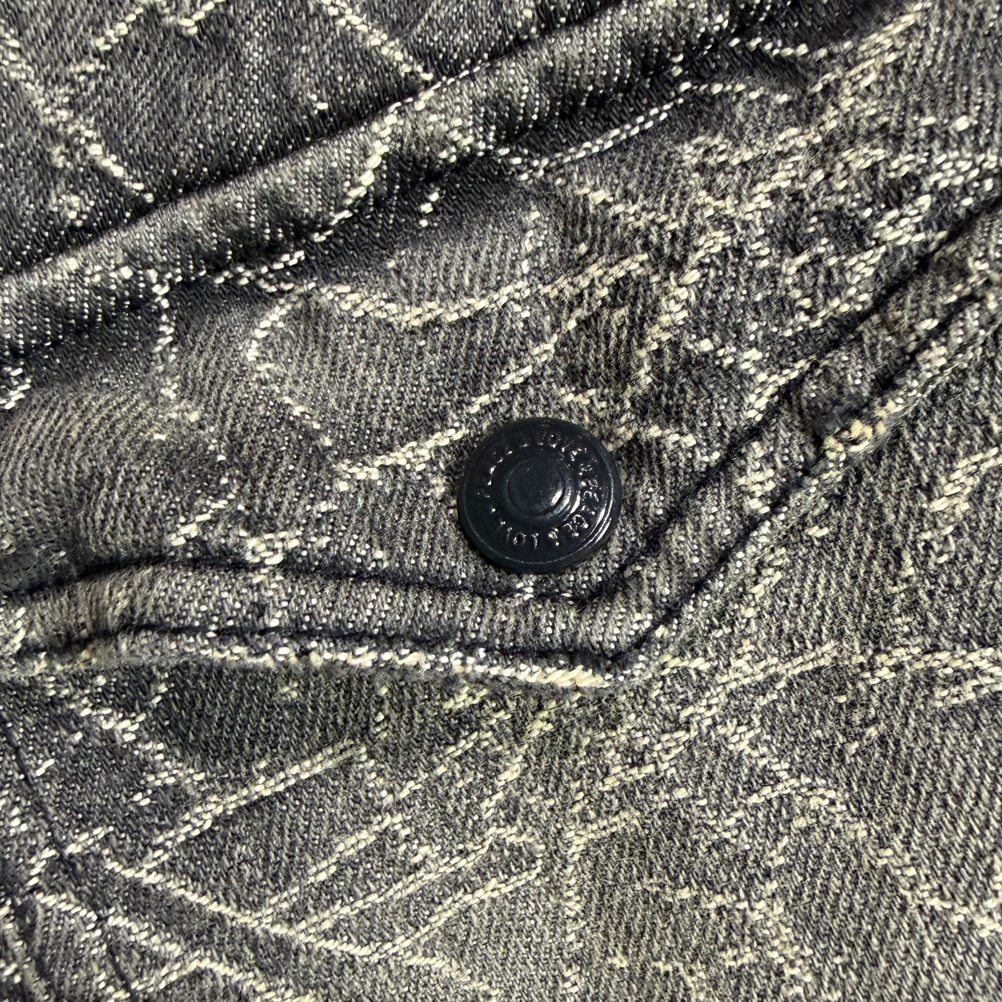 Load image into Gallery viewer, SPIDER JAQUARD DENIM JACKET / BLACK