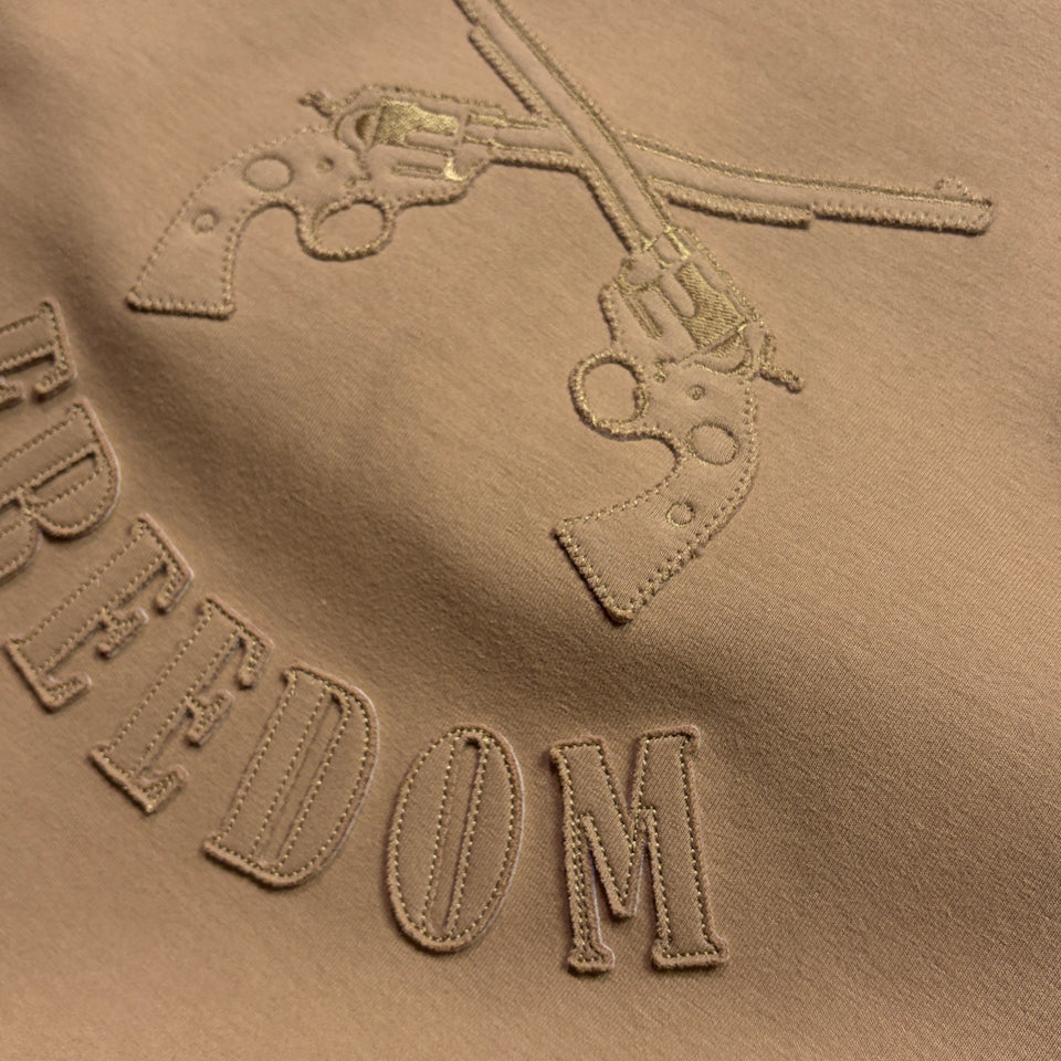 Load image into Gallery viewer, RAZORCUT CROSSGUN SWEAT / BEIGE