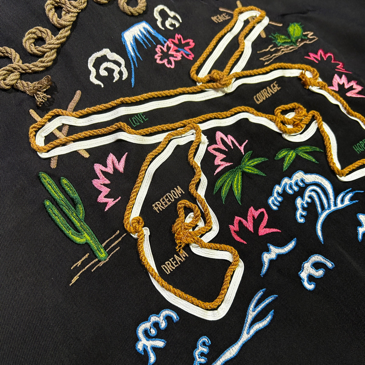 SOUVENIR JACKET / BLACK*COLOR