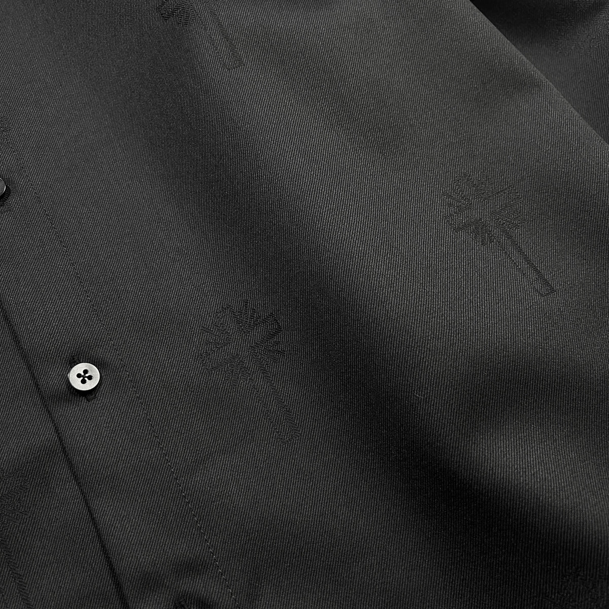 CROSS JACQUARD WOOL SHIRT / BLACK