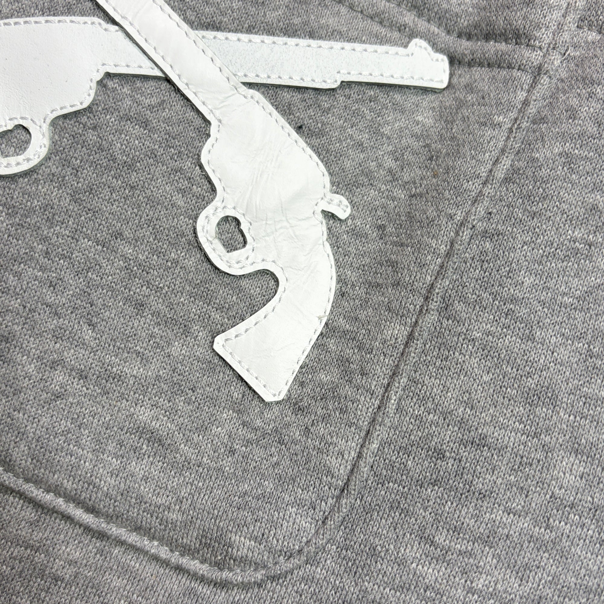 画像をギャラリービューアに読み込む, CROSSGUN LEATHER PATCH SWEAT PANTS / GRAY