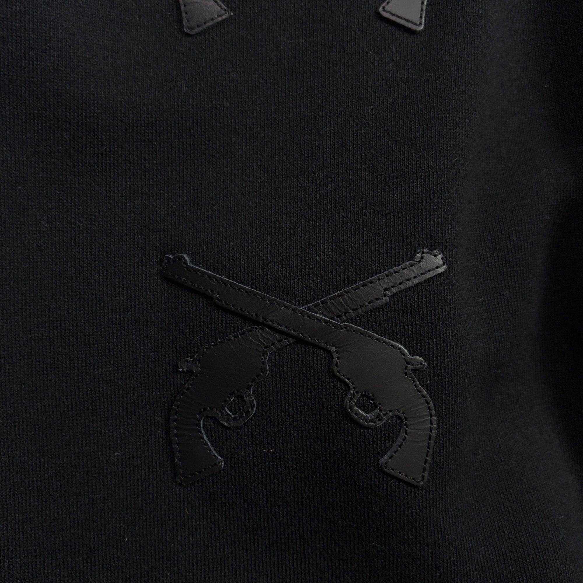画像をギャラリービューアに読み込む, CROSSGUN LEATHER PATCH SWEAT PANTS / BLACK