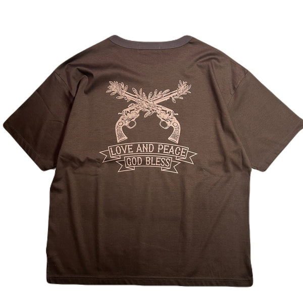OLIVE TREE CROSSGUN T-SHIRT / BROWN