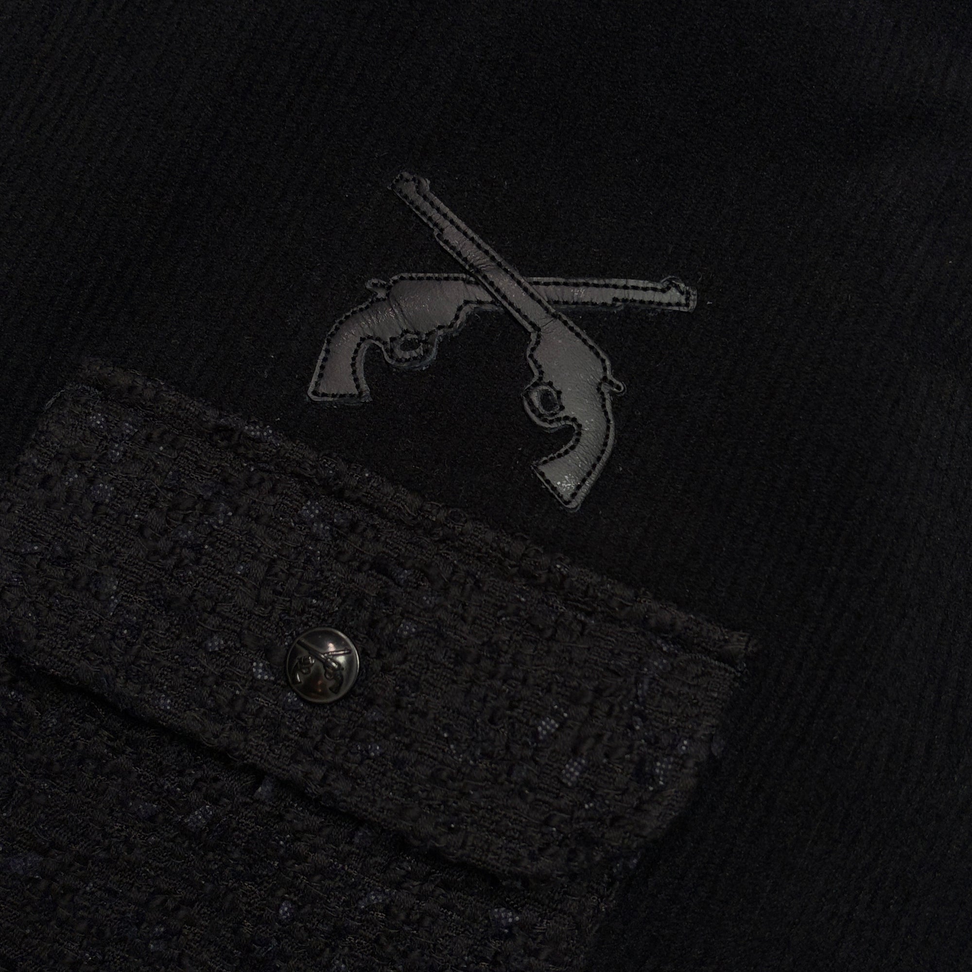 Load image into Gallery viewer, LEATHER PATCH CORDUROY SHIRTS / BLACK
