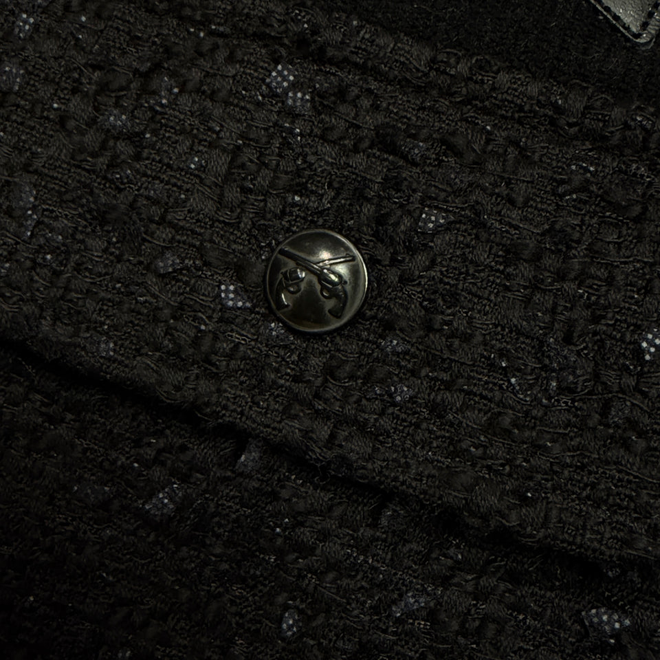 Load image into Gallery viewer, LEATHER PATCH CORDUROY SHIRTS / BLACK
