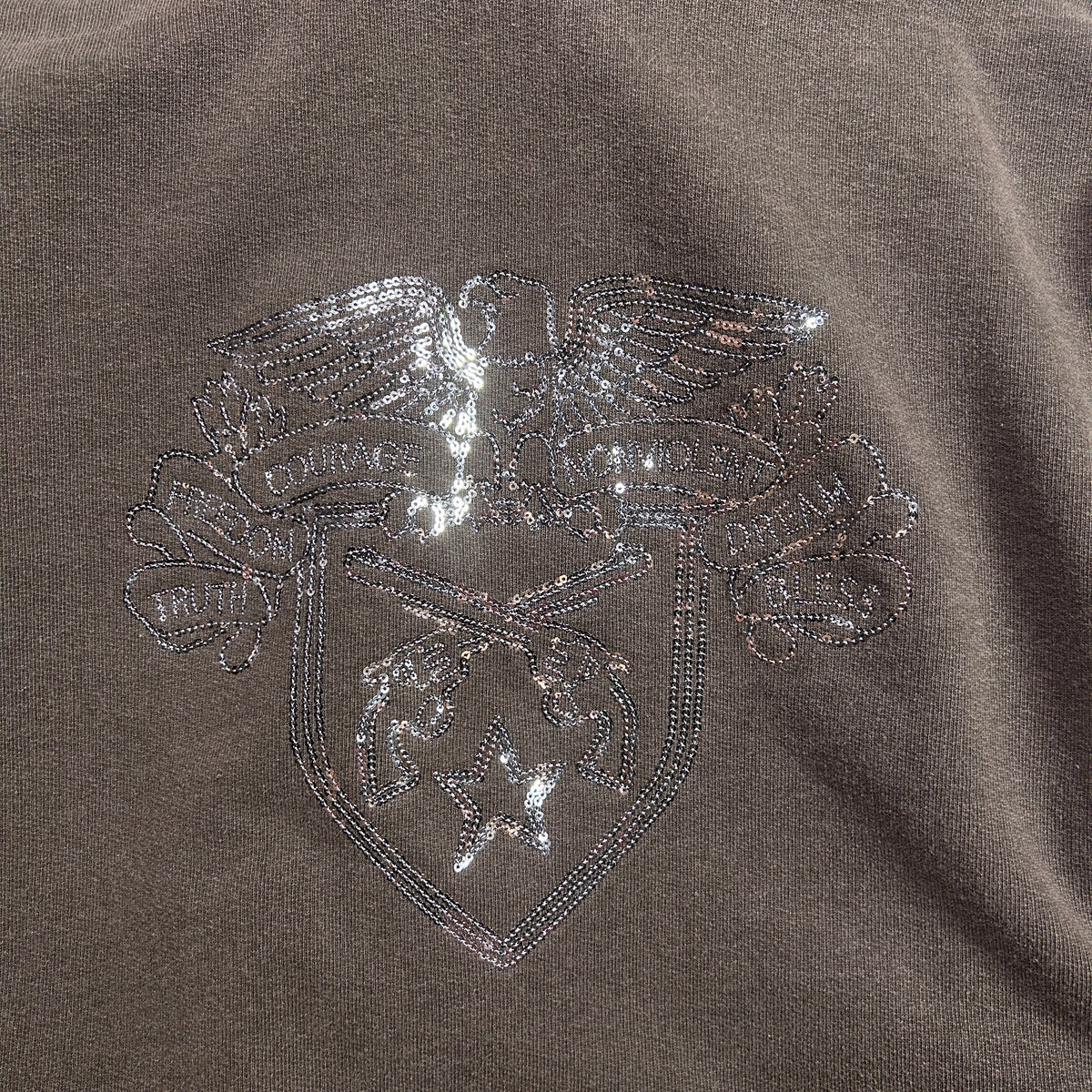 SPANGLE EMBROIDERY HOODIE / BROWN