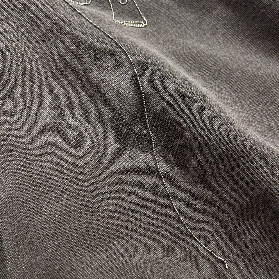 画像をギャラリービューアに読み込む, CROSSSGUN CHAIN EMBROIDERY HOODIE / BROWN