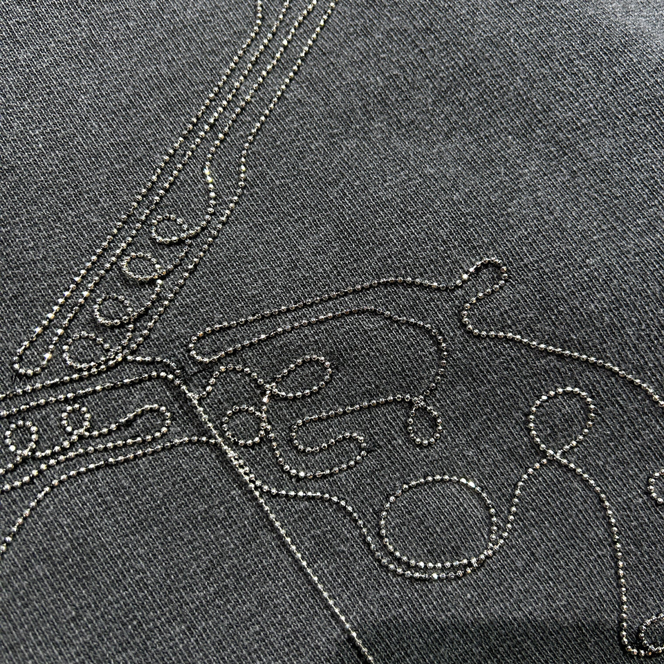 Load image into Gallery viewer, CROSSSGUN CHAIN EMBROIDERY HOODIE / BLACK