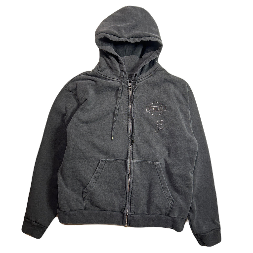 Load image into Gallery viewer, CROSSSGUN CHAIN EMBROIDERY HOODIE / BLACK