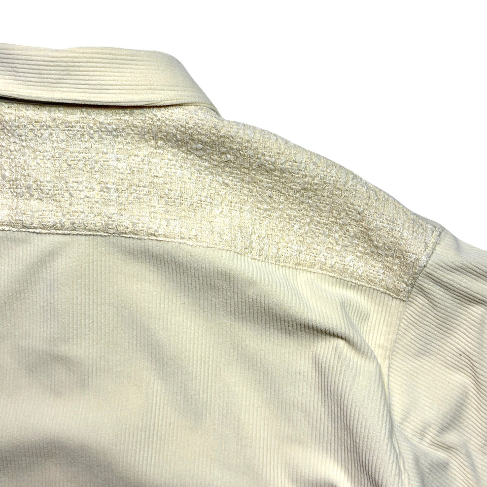 Load image into Gallery viewer, LEATHER PATCH CORDUROY SHIRTS / OFF WHITE
