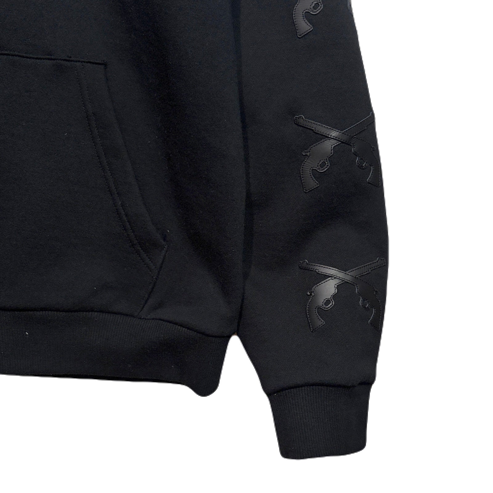画像をギャラリービューアに読み込む, CROSSGUN LEATHER PATCH SWEAT HOODIE / BLACK