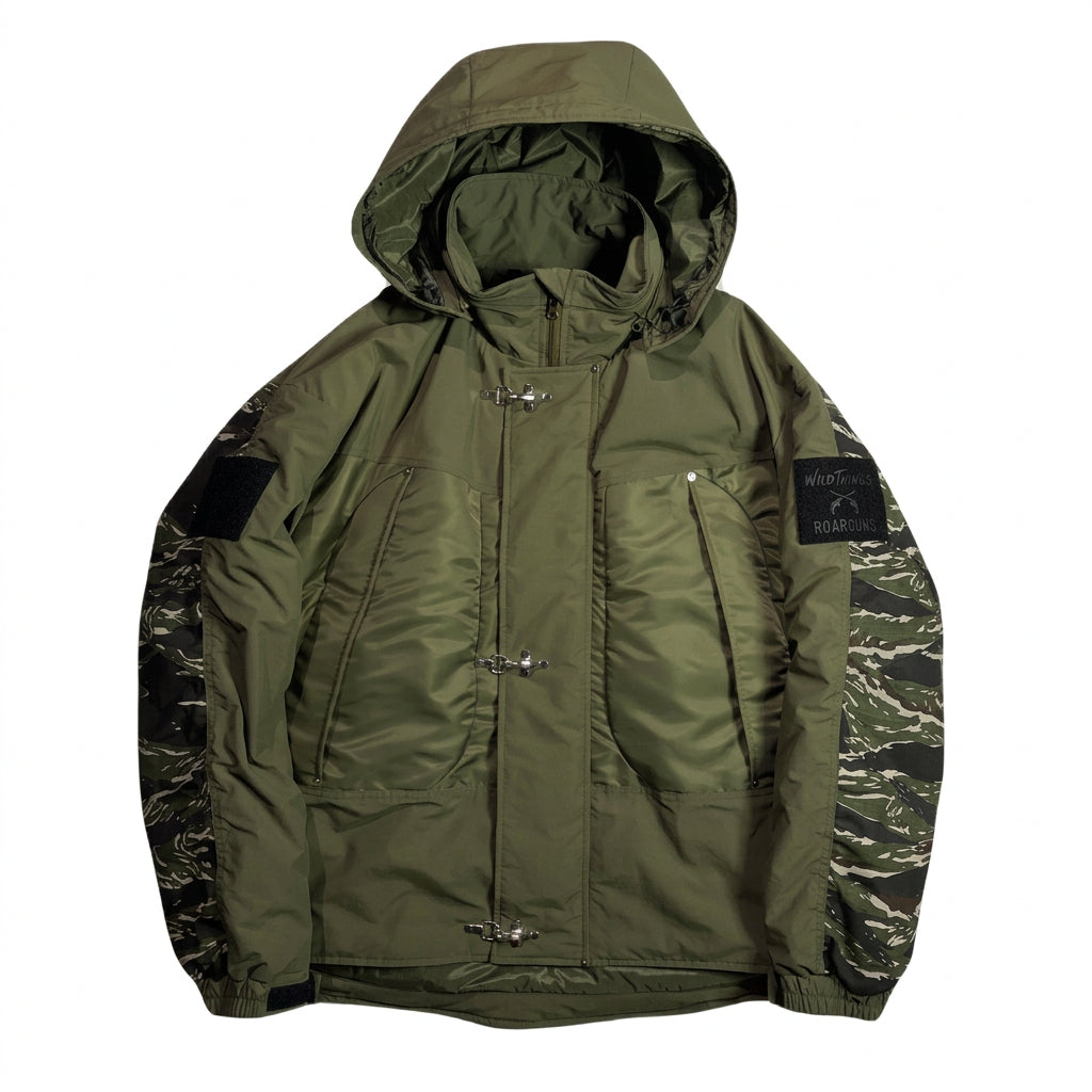 roarguns × WILD THINGS SHORT MONSTER PARKA (PLAIN) / KHAKI