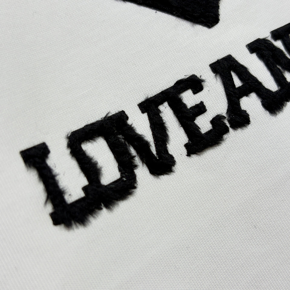 Load image into Gallery viewer, LA FUR PRINT L/S T-SHIRT / WHITE*BLACK