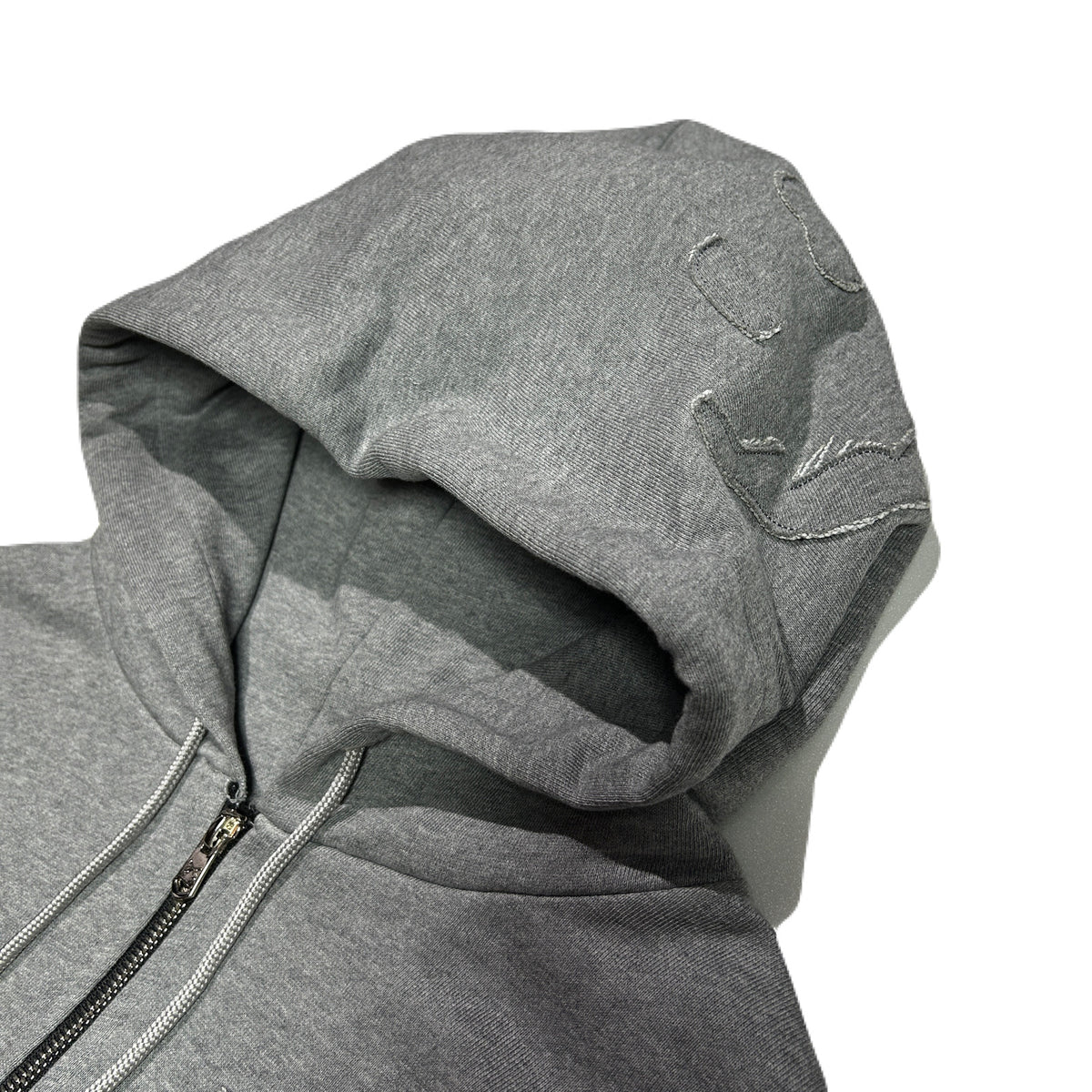 MIX EMBROIDERY PATCH HOODIE / GRAY