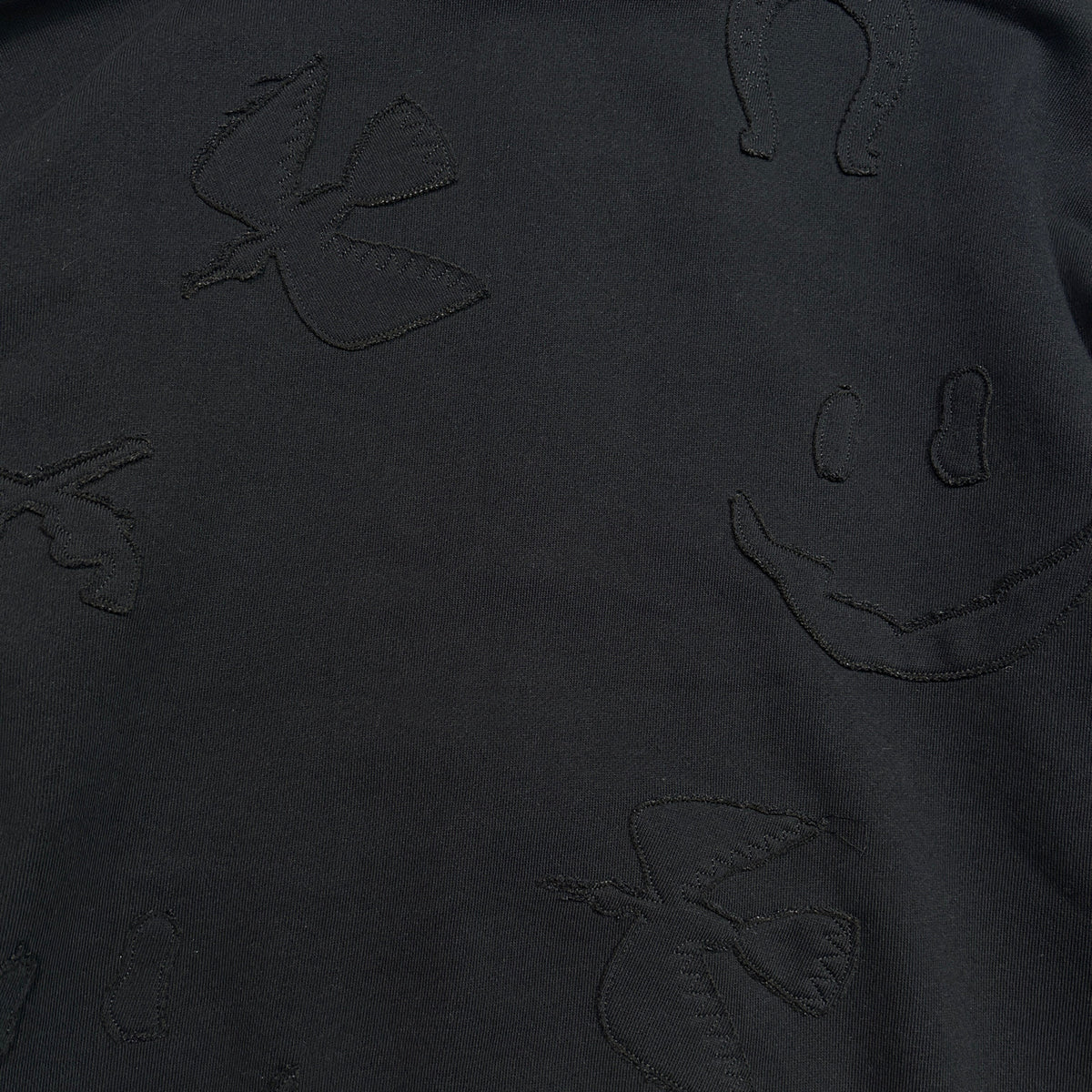 MIX EMBROIDERY PATCH HOODIE / BLACK