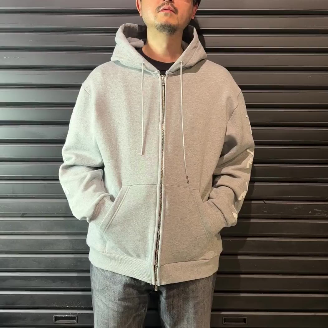 CROSSGUN LEATHER PATCH SWEAT HOODIE / GRAY