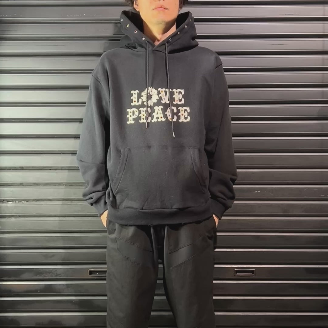 LOVE AND PEACE STONE NAIL HOODIE / BLACK