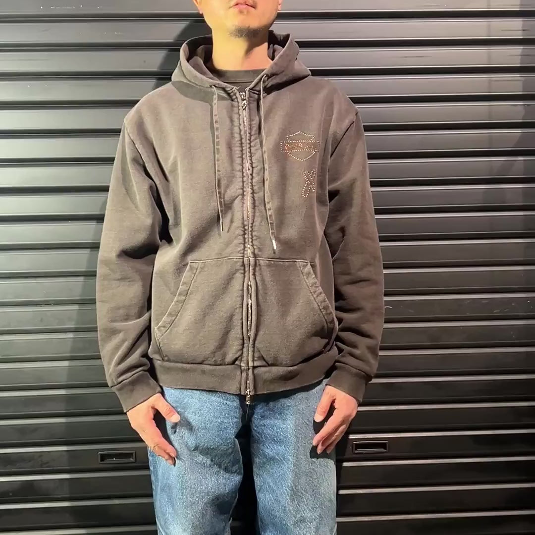 CROSSSGUN CHAIN EMBROIDERY HOODIE / BROWN