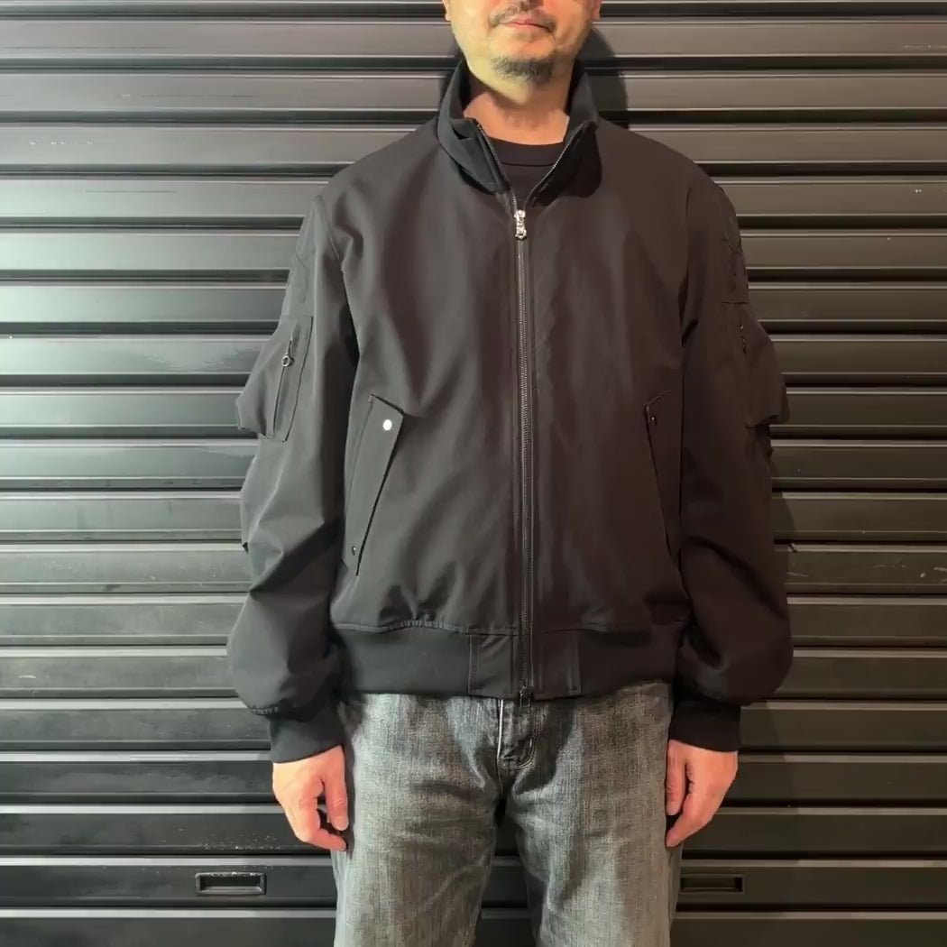 STRETCH ZIP JACKET / BLACK