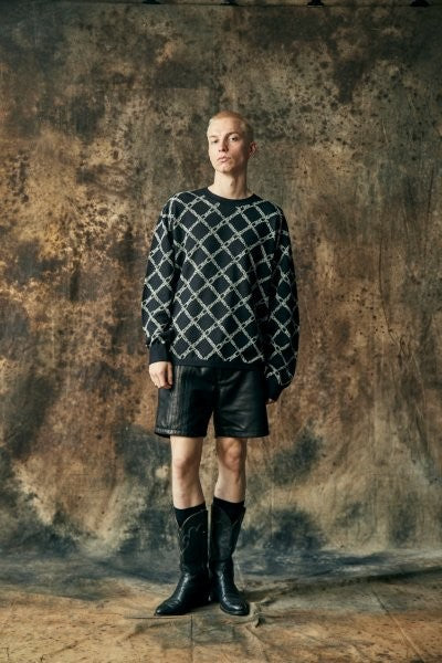 COW LEATHER SHORTS CROSSGUN WAPPEN / BLACK