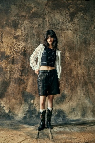 COW LEATHER SHORTS CROSSGUN WAPPEN / BLACK