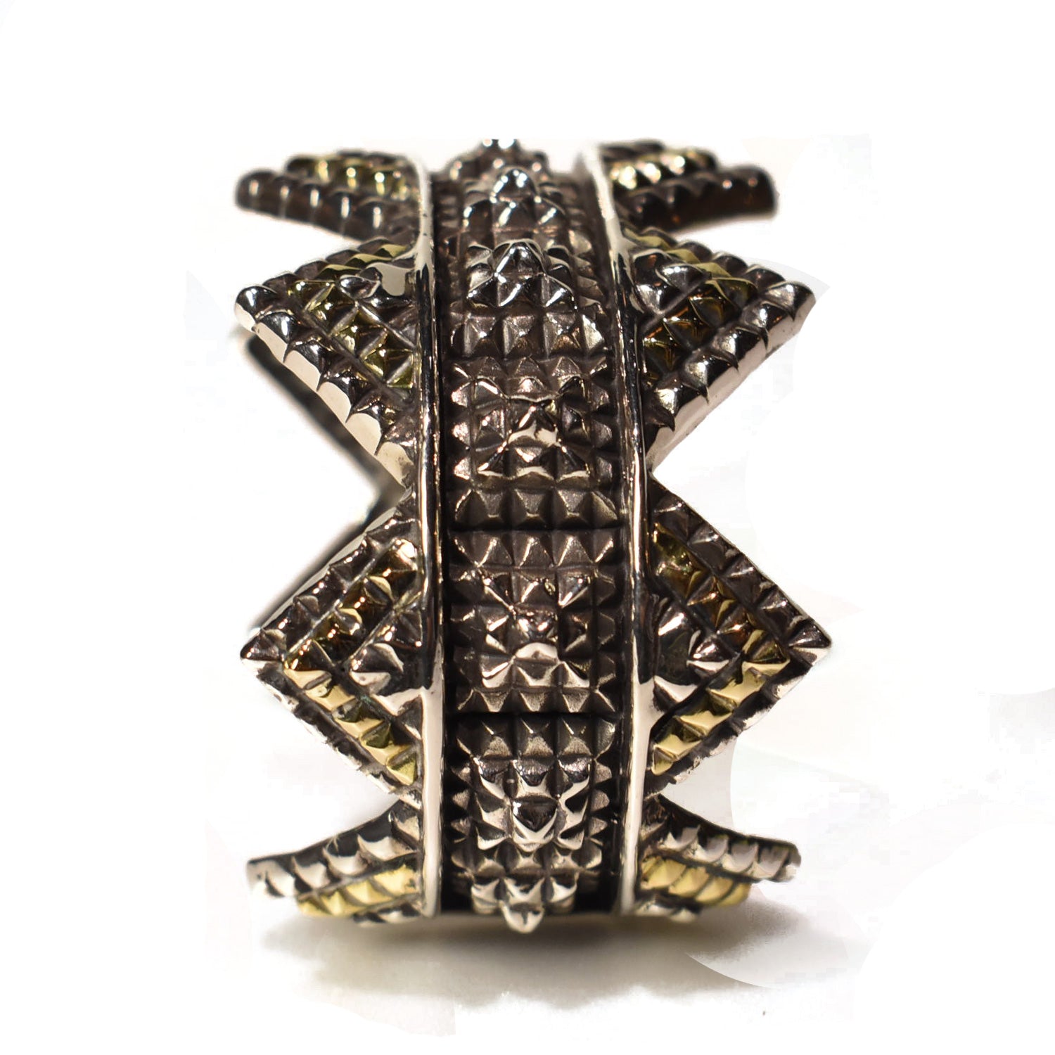 画像をギャラリービューアに読み込む, NATURAL INSTINCT STUDS WIDE BANGLE